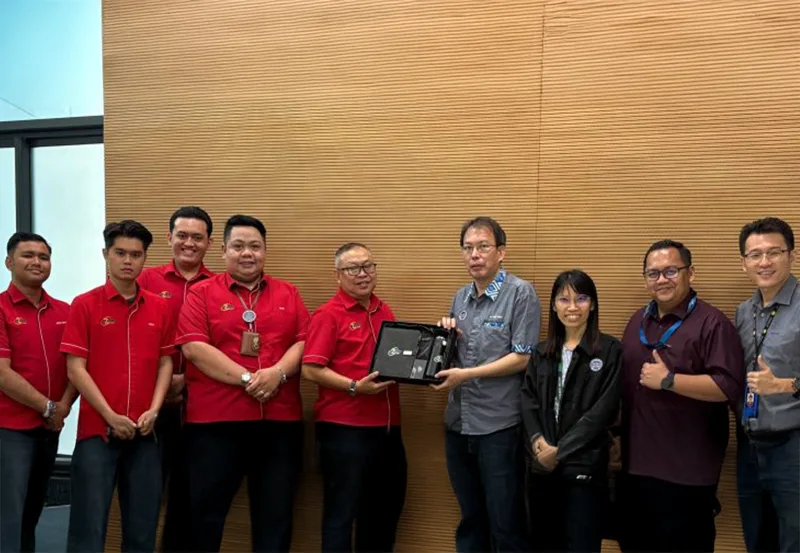 12-may-2026-azam-sarawak-perkukuh-hubungan-strategik-bersama-uts-cover_2.webp